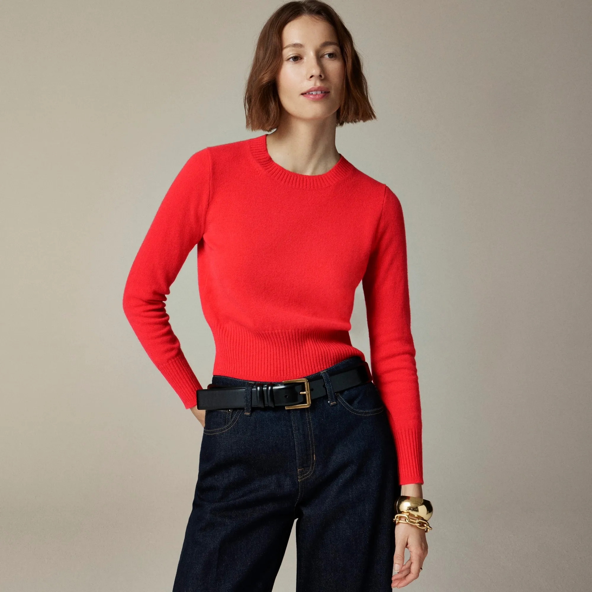 Cashmere shrunken crewneck sweater