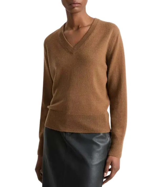 Casual V-Neck Sweater - Almond