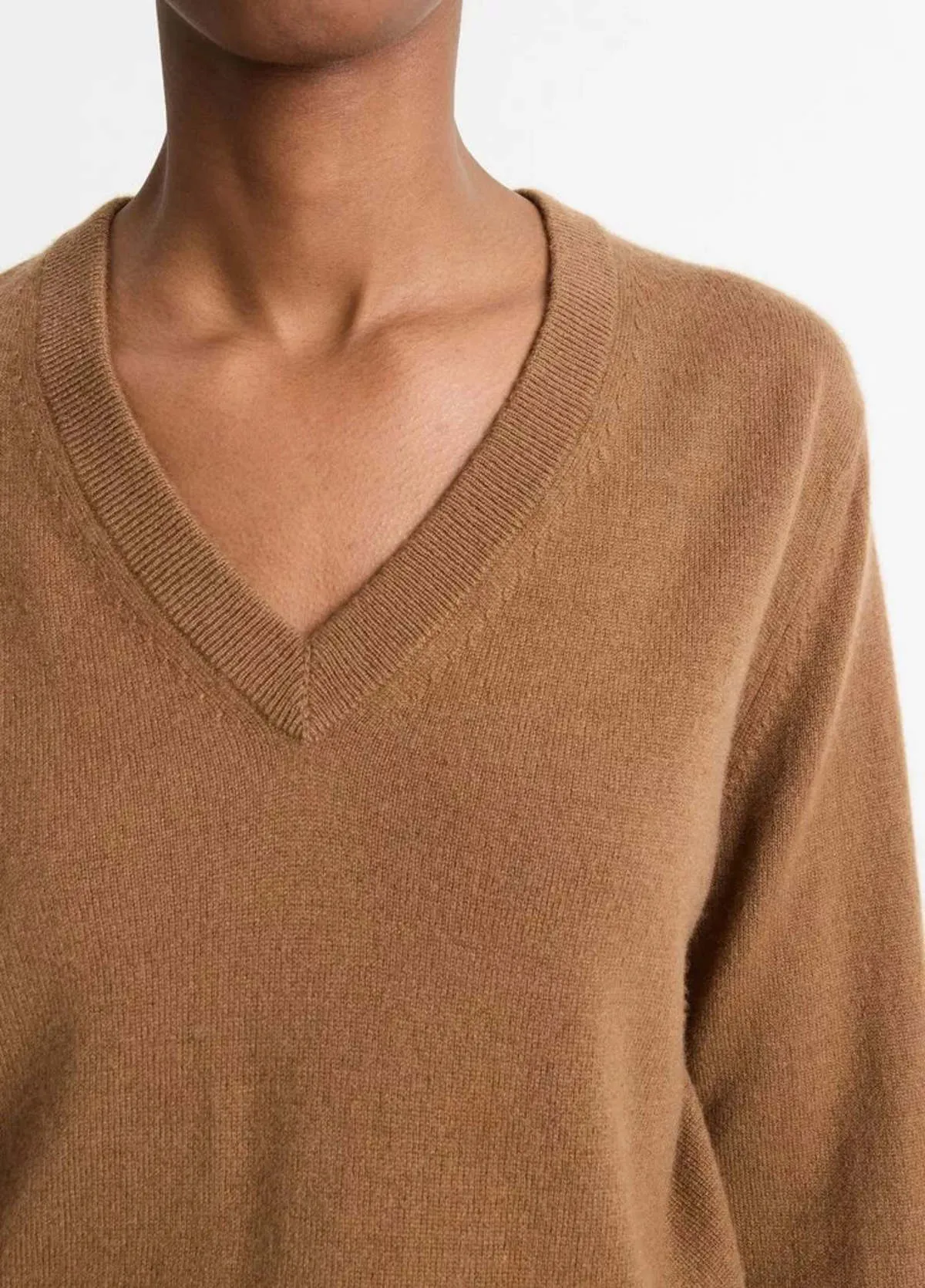 Casual V-Neck Sweater - Almond