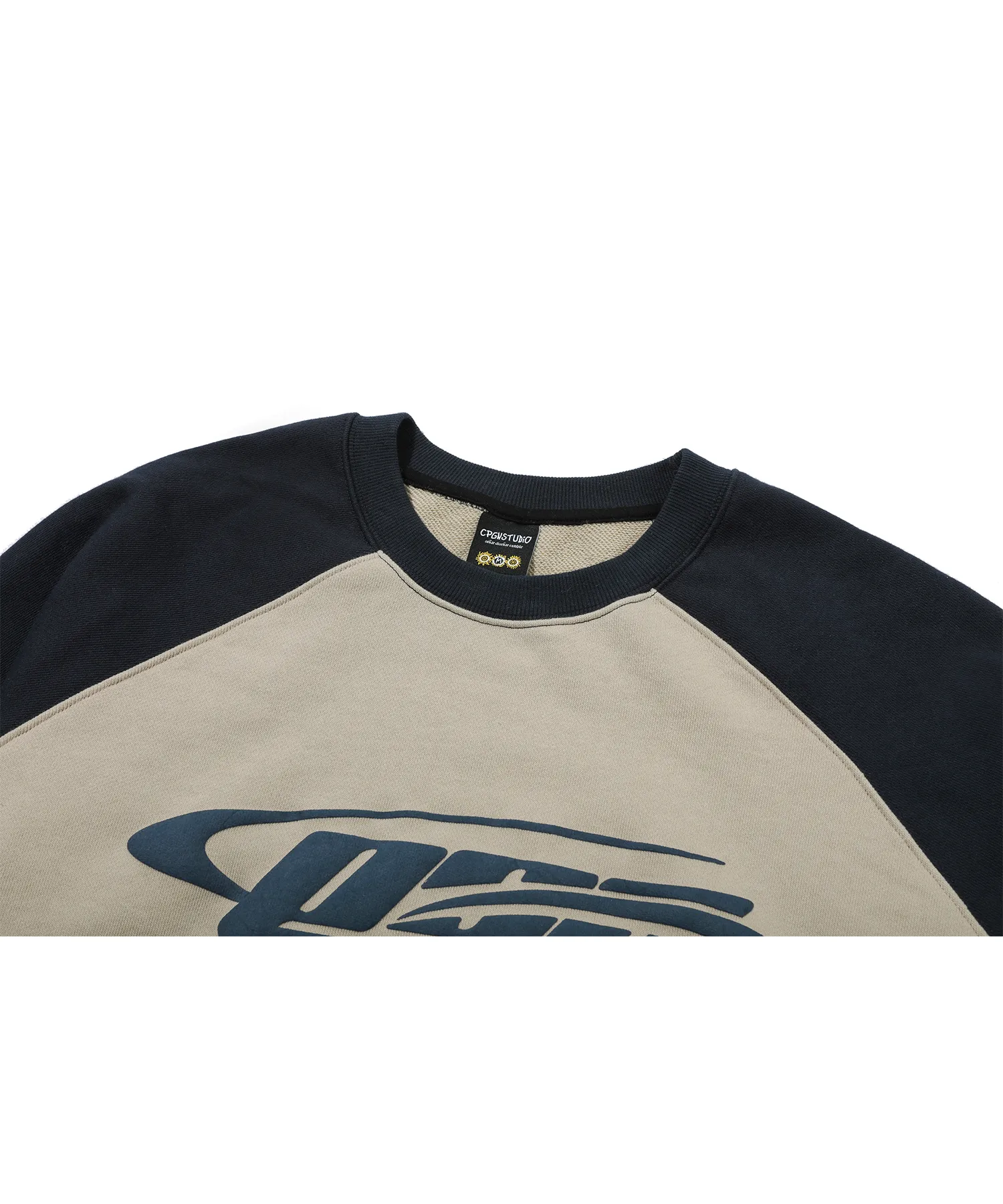 COMPAGNO Shooting Logo Raglan Sweatshirt