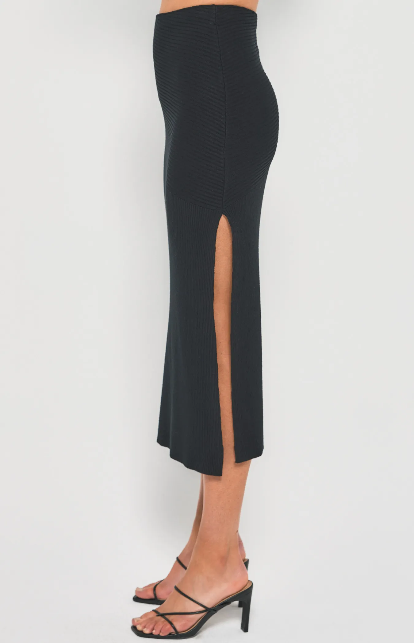 Contrast Rib Knit Midi Skirt with Side Split (SKN698)