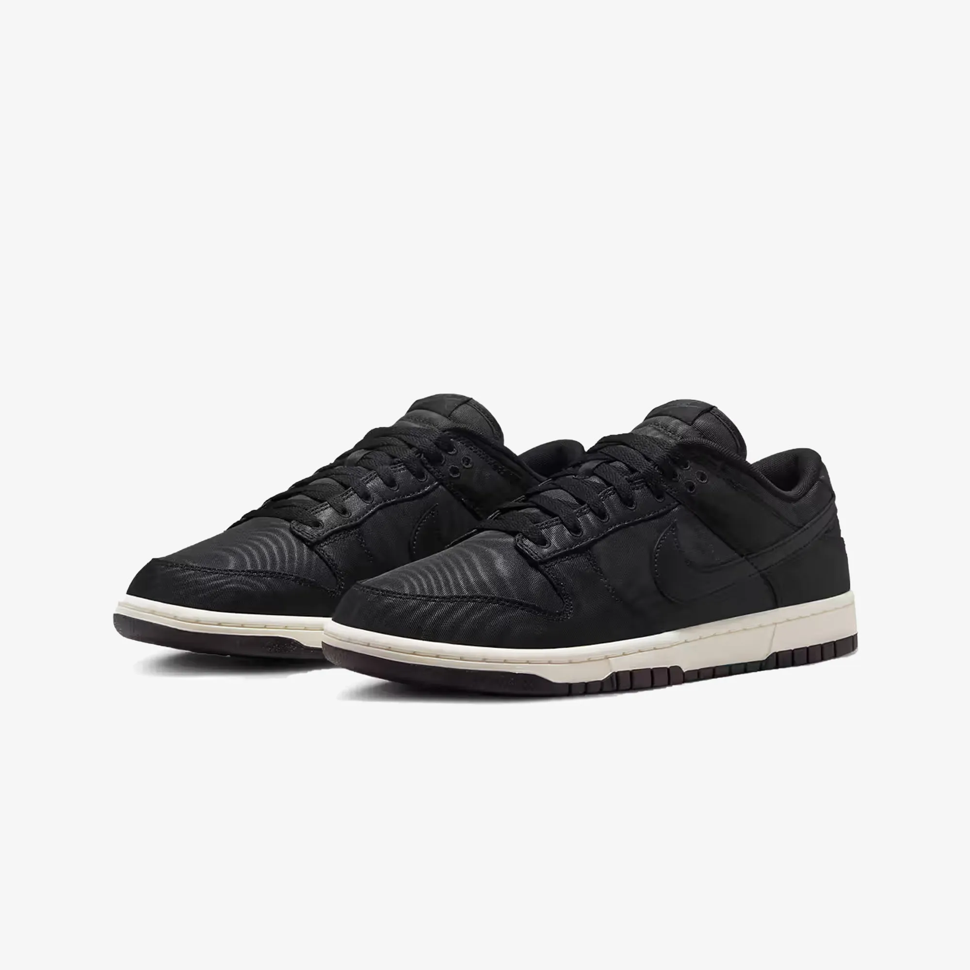 Dunk Low Retro Premium Black Black Sail