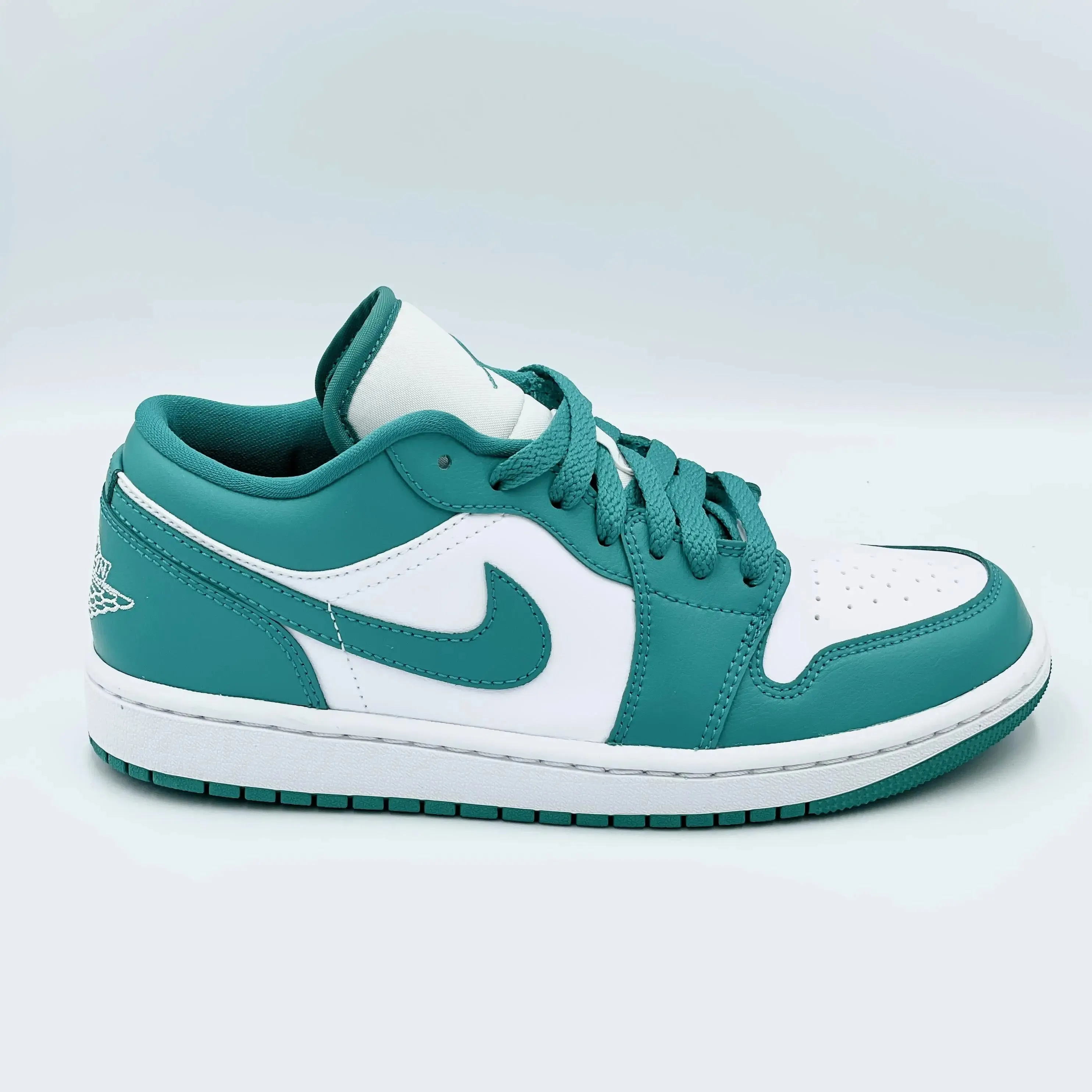 Jordan 1 Low Emerald sneakers