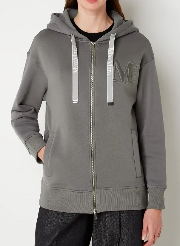 Max Mara plain logo long sleeves hoodies and sweatshirts.