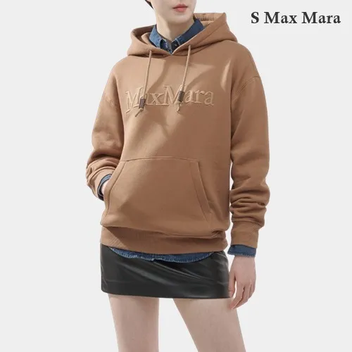 Max Mara Street Style Logo Hoodies & Sweatshirts