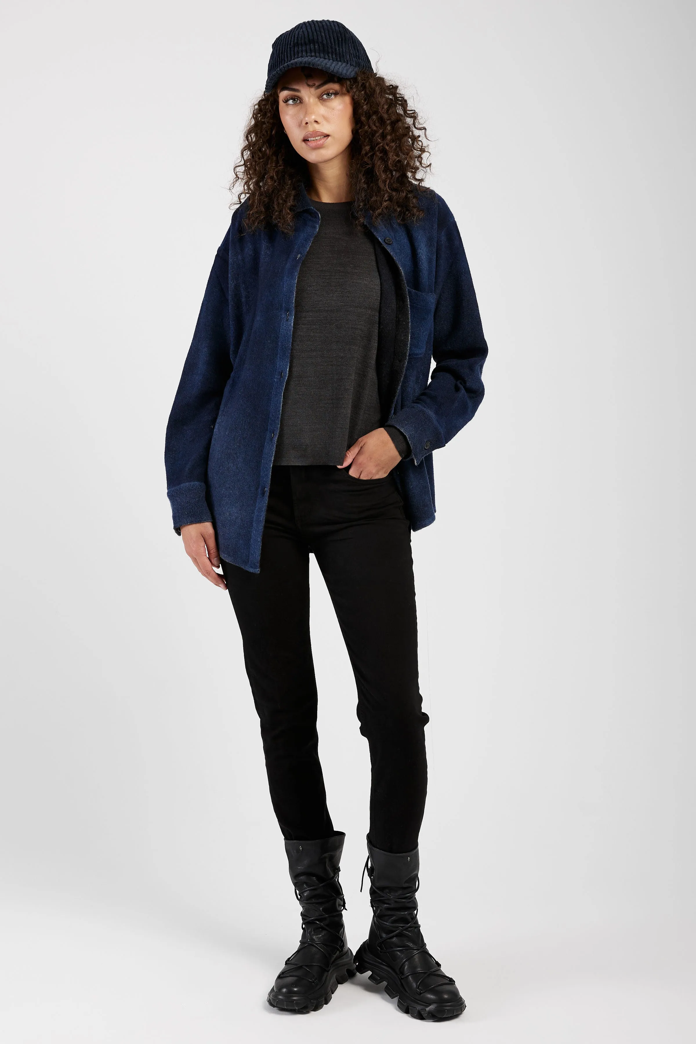 Midnight Cashmere Knit Shirt - Woolen Fashion Essential