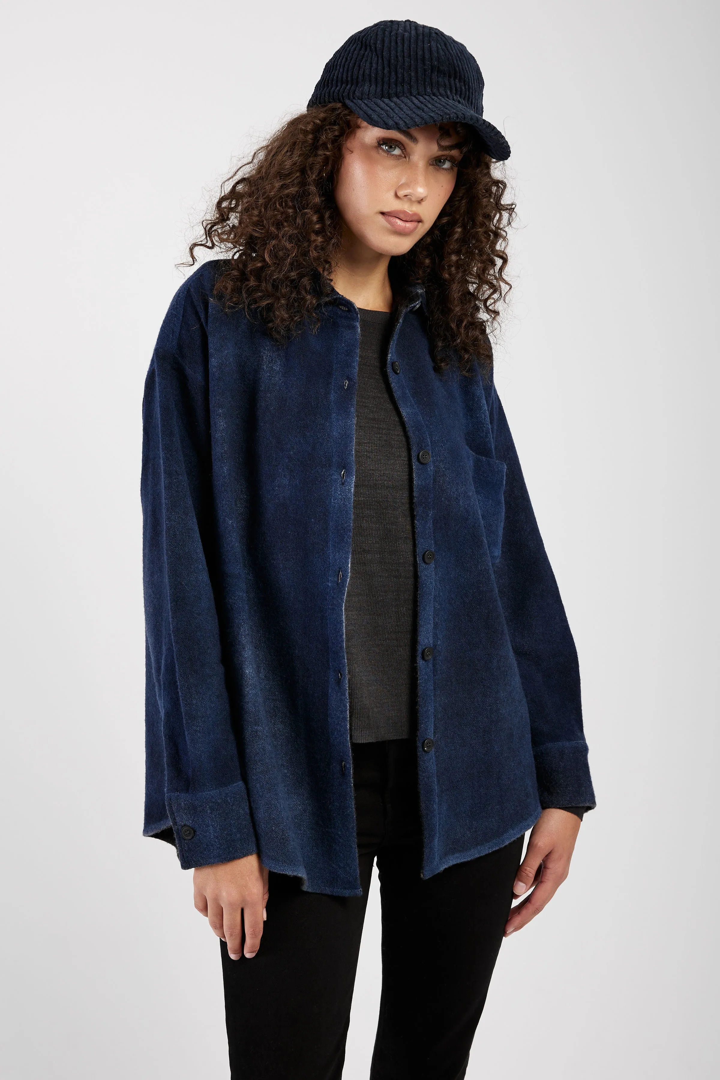 Midnight Cashmere Knit Shirt - Woolen Fashion Essential