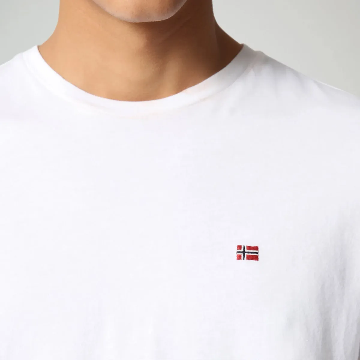 Napapijri Salis T-Shirt in White - Shop now!