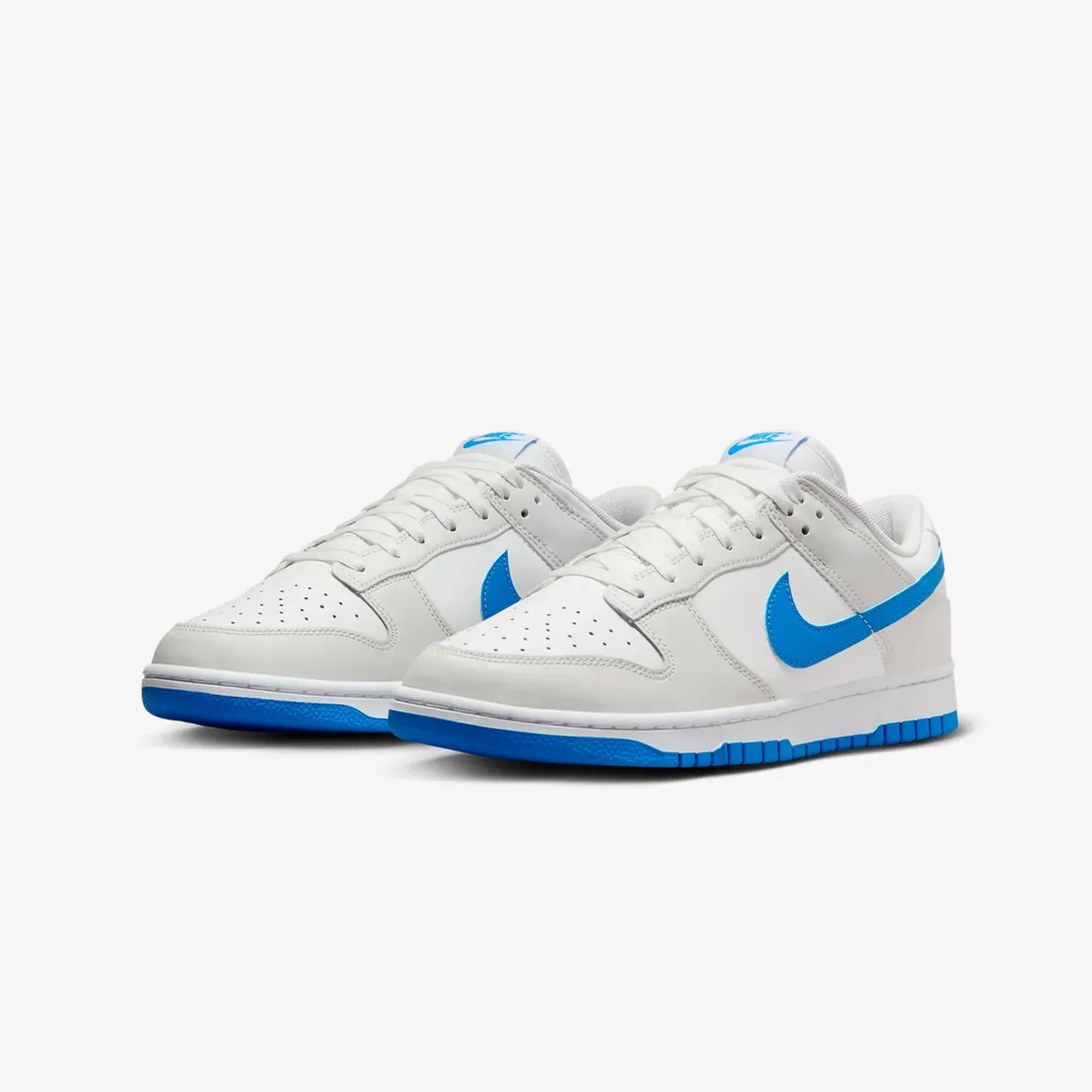 Nike Dunk Low Retro Summit White Photo Blue Platinum Tint