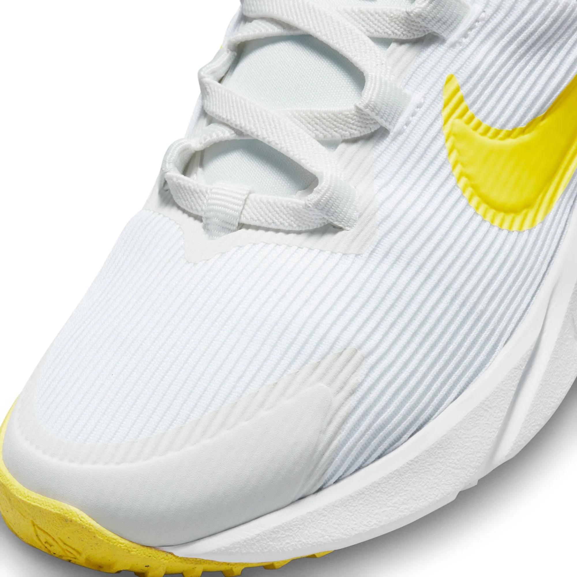 Nike Star Runner 4 Children's Sneaker - Summit White/Opti Yellow