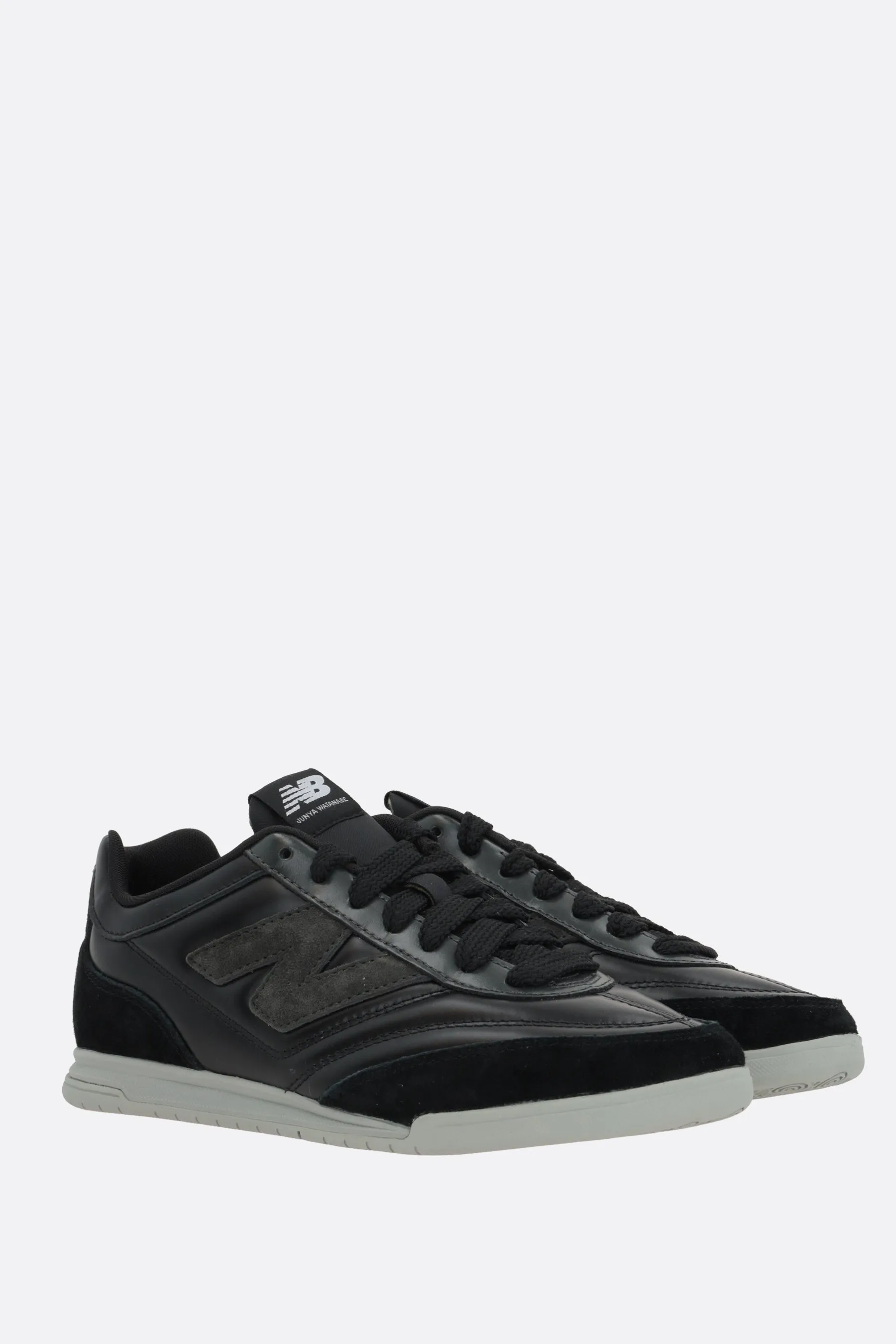 RC42 leather sneakers