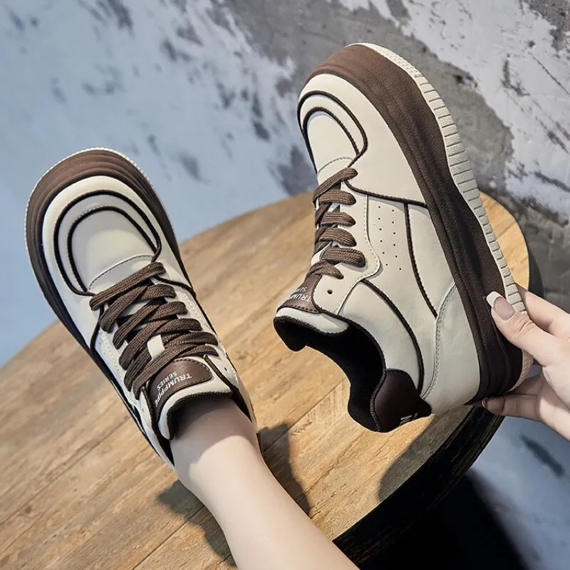 Women's genuine leather lace-up platform sneakers with a 4.5cm vulcanized sole